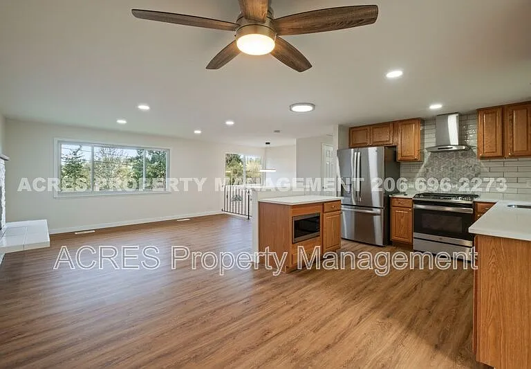 21222 15th Ave S — Photo 17