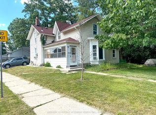 8 Mary St, Brampton, ON L6W2P8