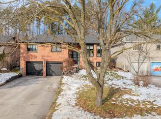 26 Beckett Ave, East Gwillimbury, ON L9N 1E8