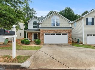 33 Churchill Park Dr, Newnan, GA 30263