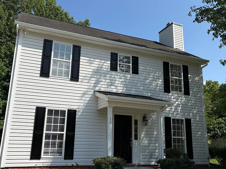 10 Kilburn Ln — Photo 2