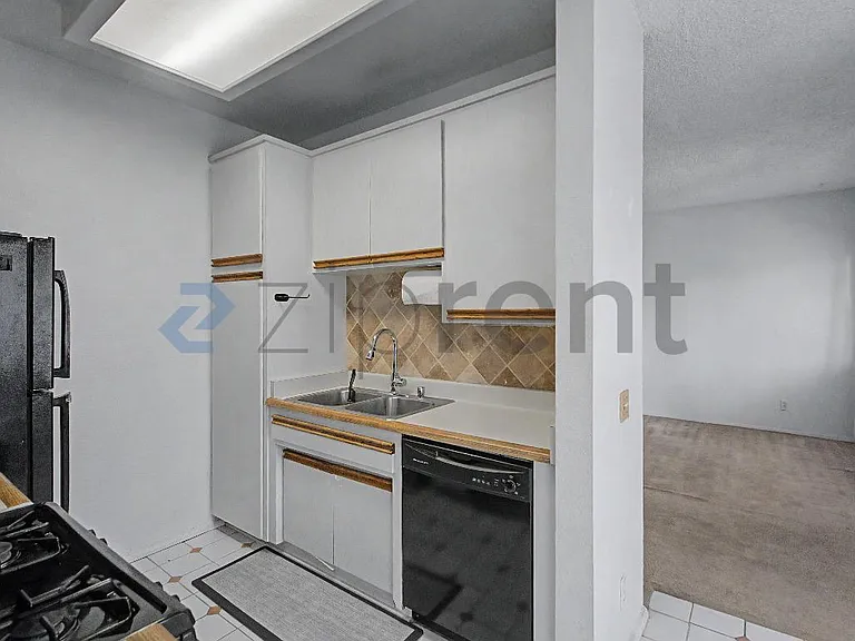 158 Maegan Pl #6 — Photo 11