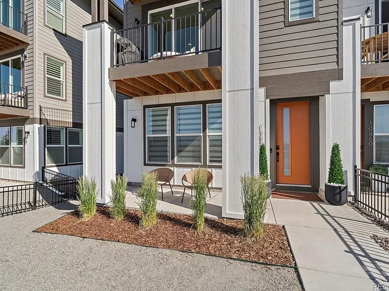 10858 Lyric St — Photo 2