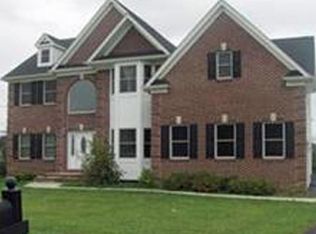 5 Connor Ct, Hamilton, NJ 08690