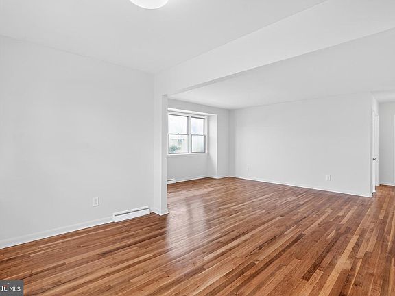 5th image of 53 Marta Dr