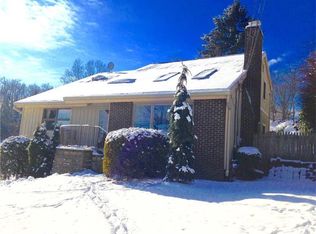 261 Harrison Rd, Turtle Creek, PA 15145