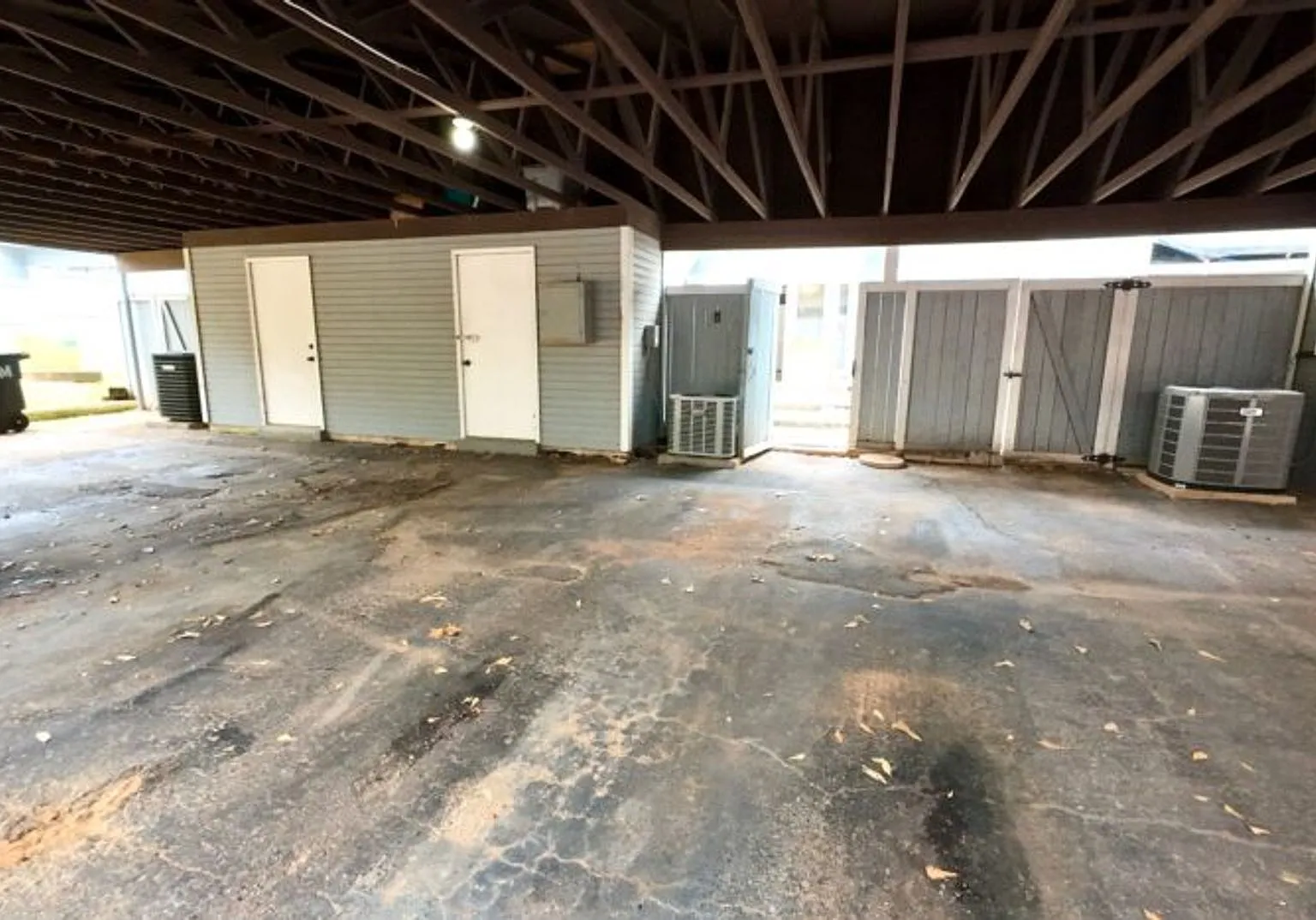 2/2 Condo with Covered Parking - West Mobile — Photo 1