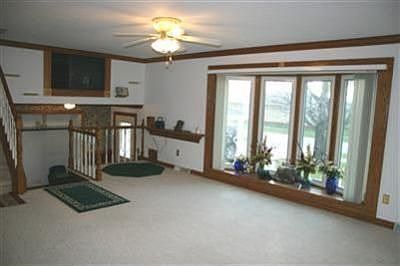4th image of 7147 Lee Dr