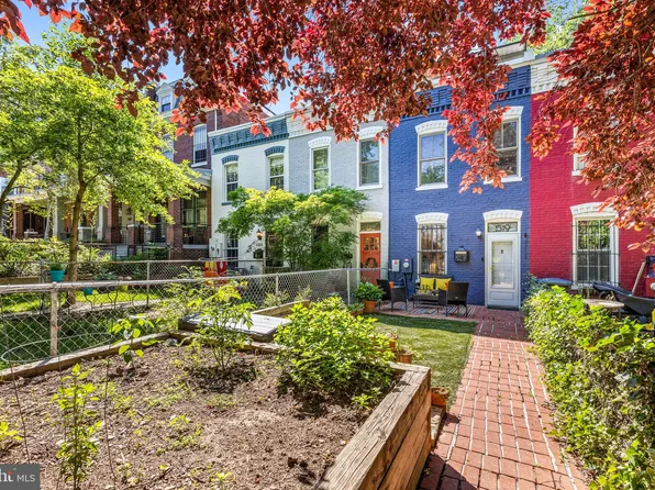 1319 Potomac Ave SE, Washington, DC 20003