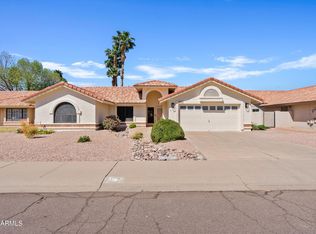 9032 E SUTTON Drive, Scottsdale, AZ 85260