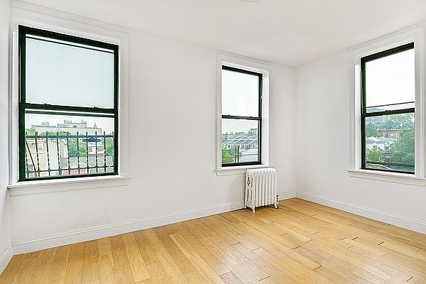 1st image of 181 Mac Dougal St #4WR