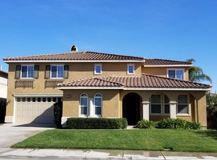 6486 Laurel St, Eastvale, CA 92880
