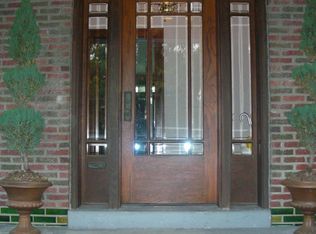 9216 Litzsinger Rd, Saint Louis, MO 63144