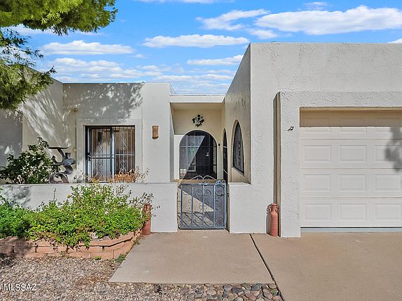3rd image of 1437 S Abrego Dr