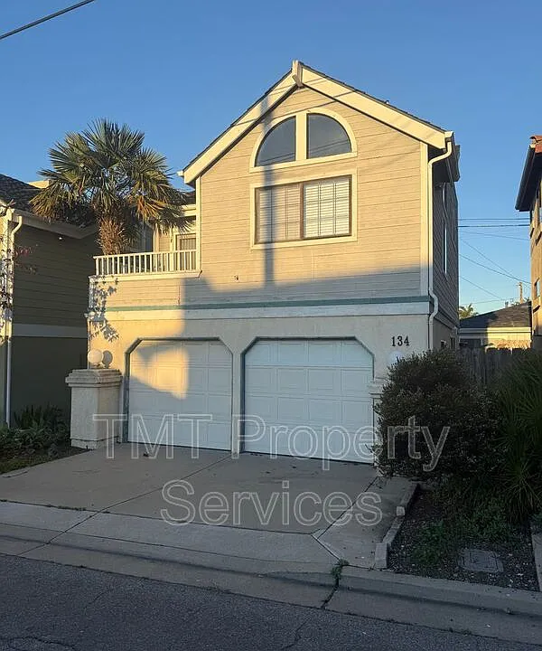 134 Boeker Ave