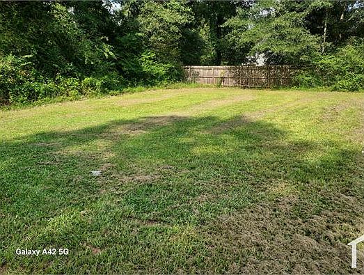 2nd image of 3301 Forest Hill Rd