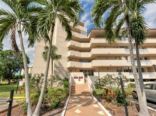 7081 Environ Blvd APT 641, Lauderhill, FL 33319
