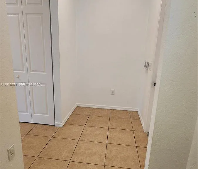 3600 Oaks Clubhouse Dr #206 — Photo 6