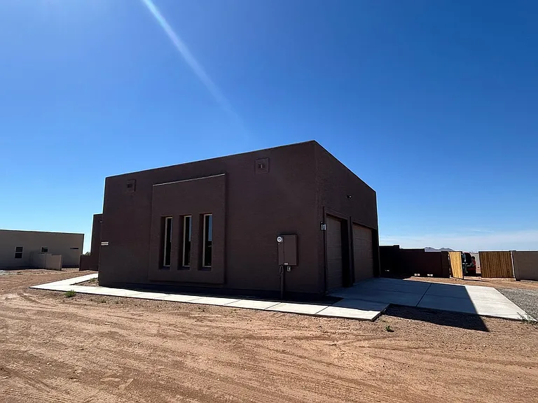 23175 W Skinner Rd — Photo 24