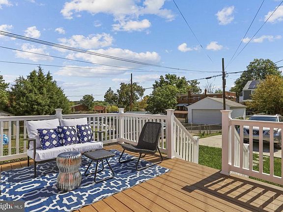 2nd image of 70 Darrington St SW