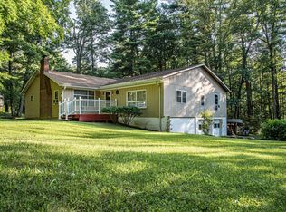 1467 Sherwood Forest Rd, Saylorsburg, PA 18353