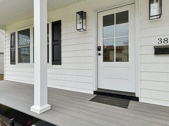 4th image of 388 Scudder Avenue Lot 1