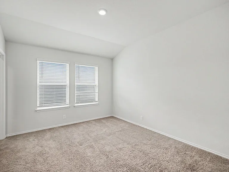 144 Hogans Aly — Photo 16