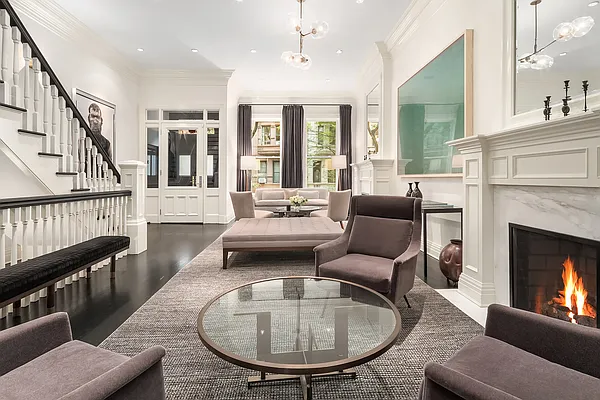 Sold by Modlin Group | media 1