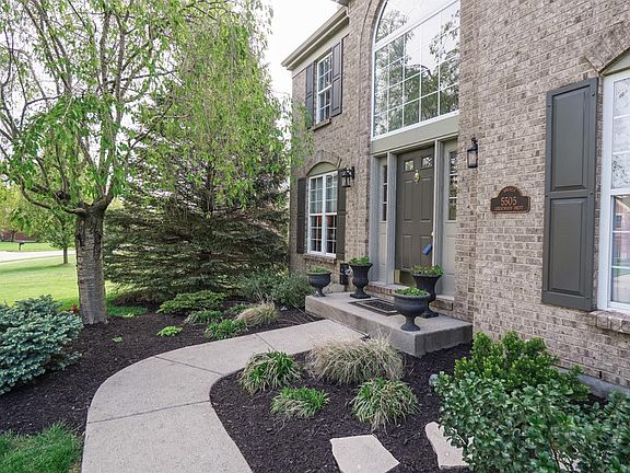 2nd image of 5505 Crestwood Dr