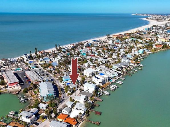313 Bay Plz #33, Saint Petersburg, FL 33706