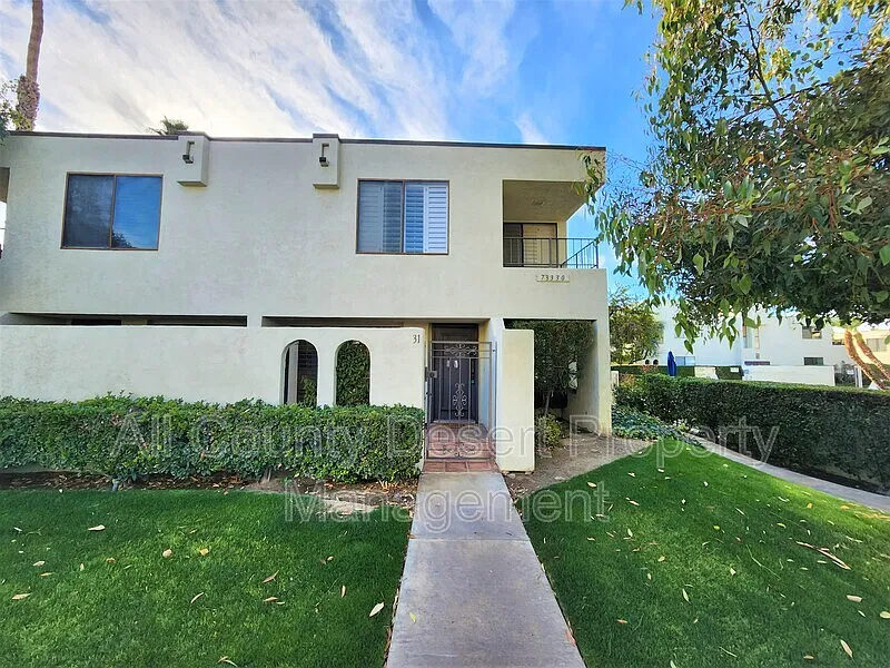2 bed, 2.5 bath, 1250 sqft, $2,095 — Photo 1