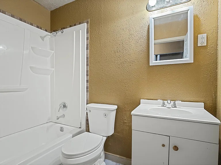 1118 Lincoln Ave — Photo 17