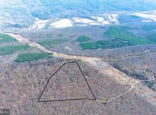 116 River Rdg, Yellow Spring, WV 26865