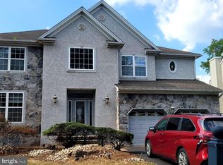 9 Jimarie Ct, Hamilton, NJ 08620