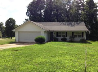 220 Oak Meadows Dr, Athens, GA 30605