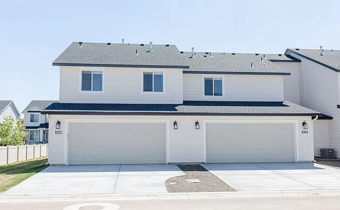 1062 E Martello Ln — Photo 5
