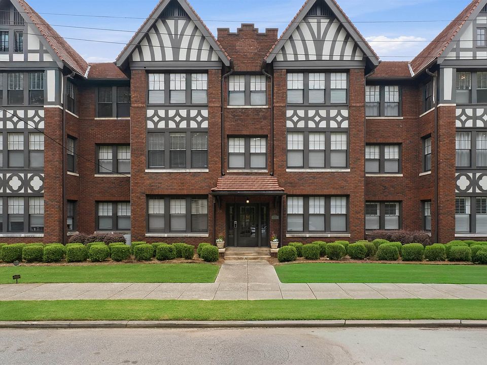 1st image of 3004 13th Ave S #2