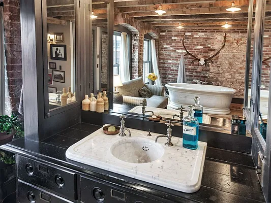 Sold by Sotheby's International Realty | media 12