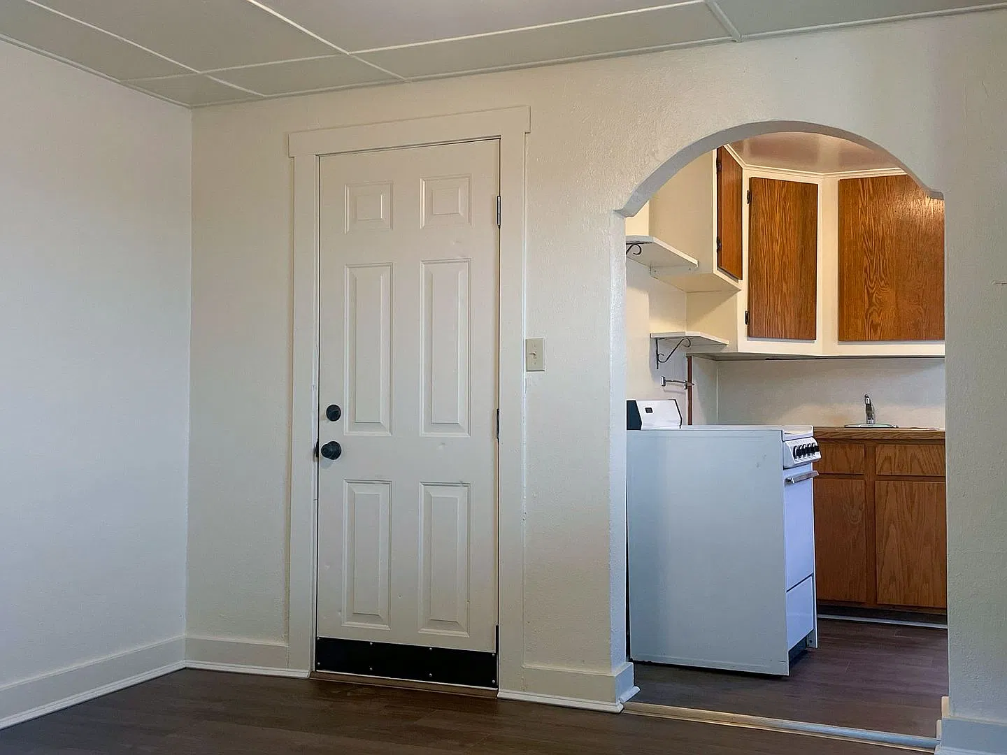 1306 N Ave — Photo 1