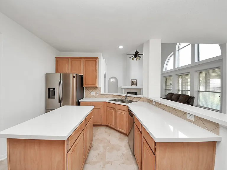 4230 Waterwood Dr — Photo 9