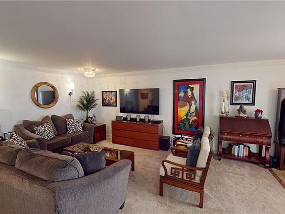 2nd image of 5012 Grand Ave APT C