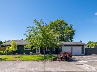 286 W Cedar Dr, Lebanon, OR 97355