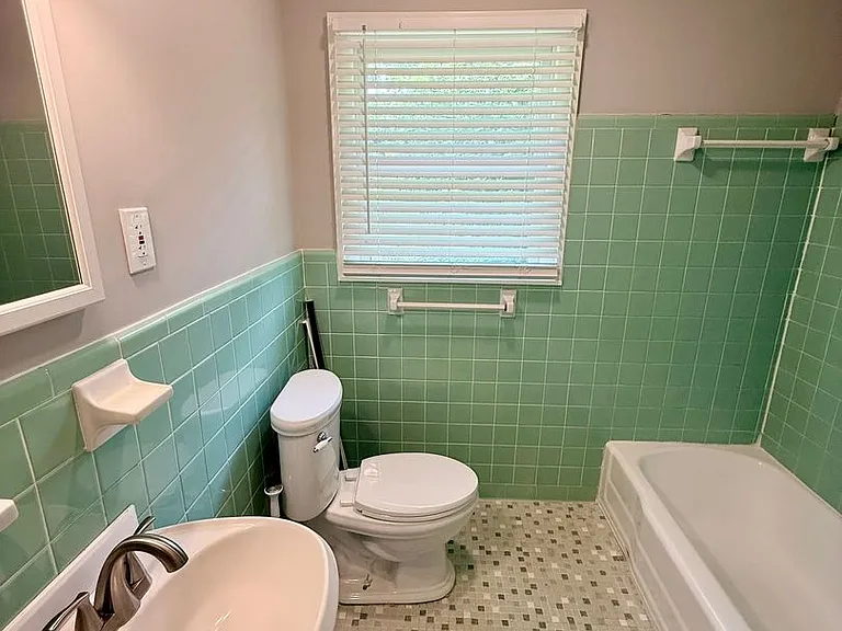 165 Conrad Dr — Photo 9