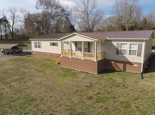 344 Hurricane Creek Dr, Stewart, TN 37175