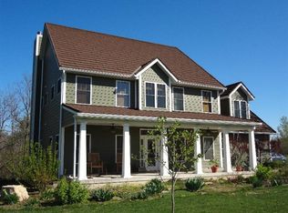 11239 Memorial Park Rd, Burlington, IA 52601