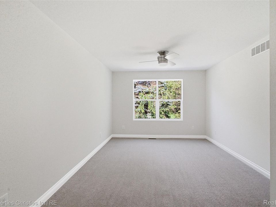 817 Nelsons Ridge Dr, photo 12