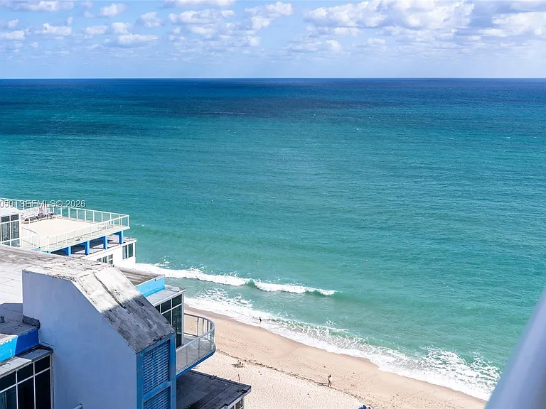 4020 Galt Ocean Dr #1406 — Photo 41