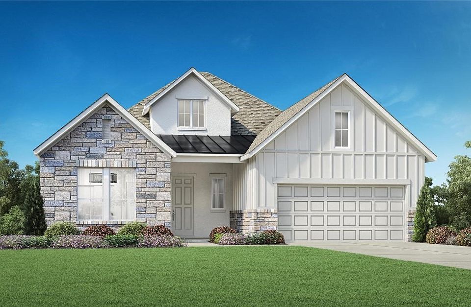 1st image of 340 Sentido Dr