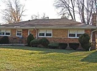 2743 Wilmette Ave, Wilmette, IL 60091