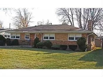 2743 Wilmette Ave photo 1